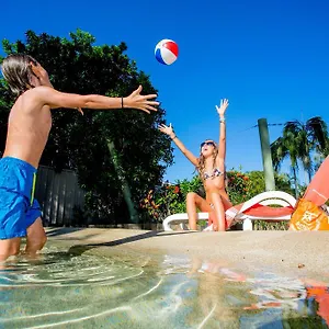 https://ingenia-holidays-noosa.hotelssunshinecoast.net